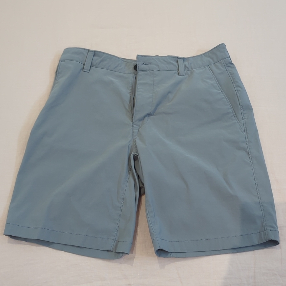 The North Face Gray Flat Front Shorts Versatile Casual Wear